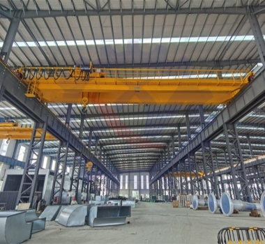 QD電動(dòng)雙梁橋式起重機